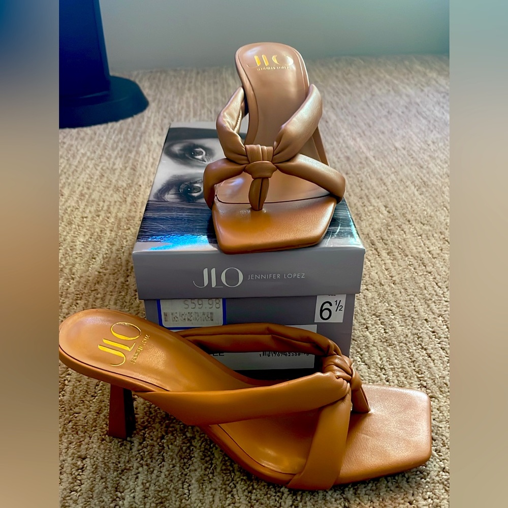 J Lo Kitten Heels from DSW EUC 6.5